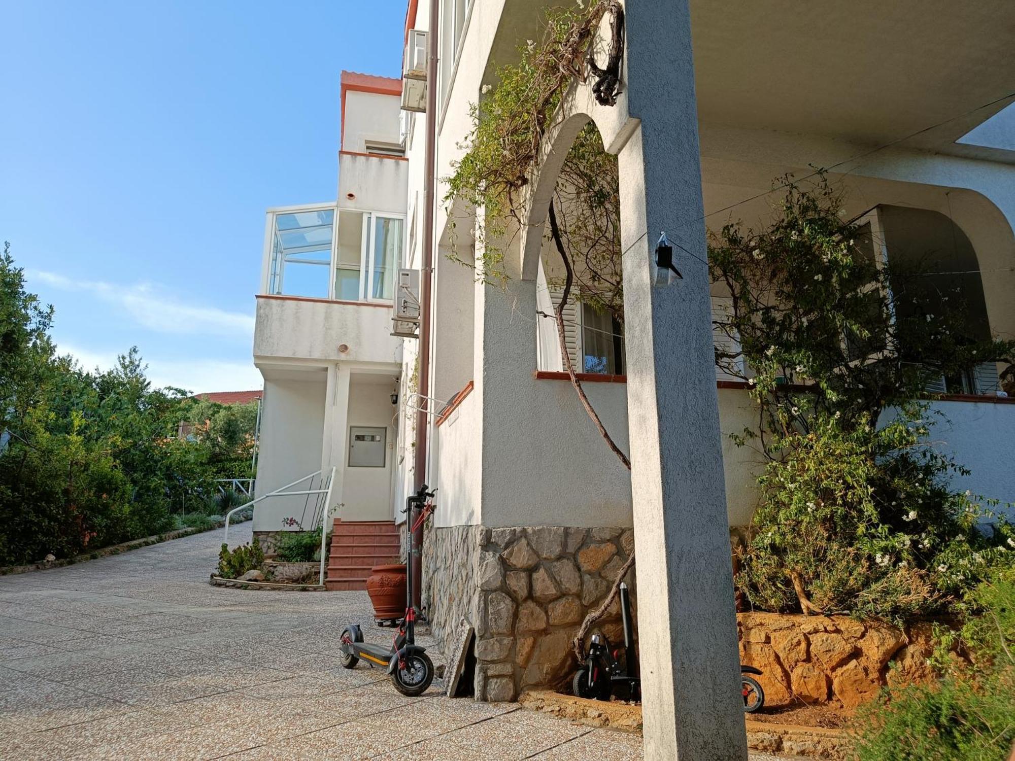 Casa Valsecca Hotel Krk Town Bagian luar foto